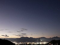 �������a��