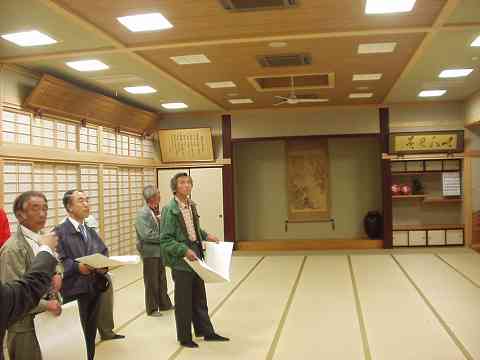 ��L�ԂŐ������󂯂�