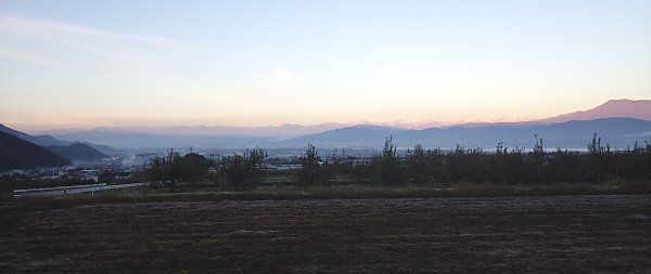 �����~�肽�ӏH�̖閾��