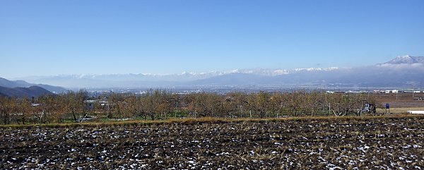 ���Ⴊ�����c���Ă���t���̒��O