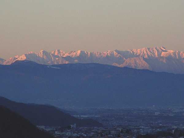 �����Q�����[�g