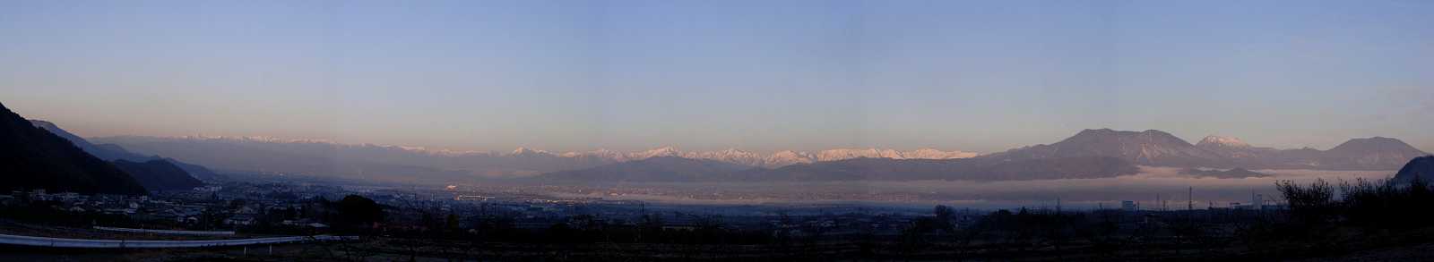 ���~�̒��̃p�m���}�ʐ^��\�����܂�