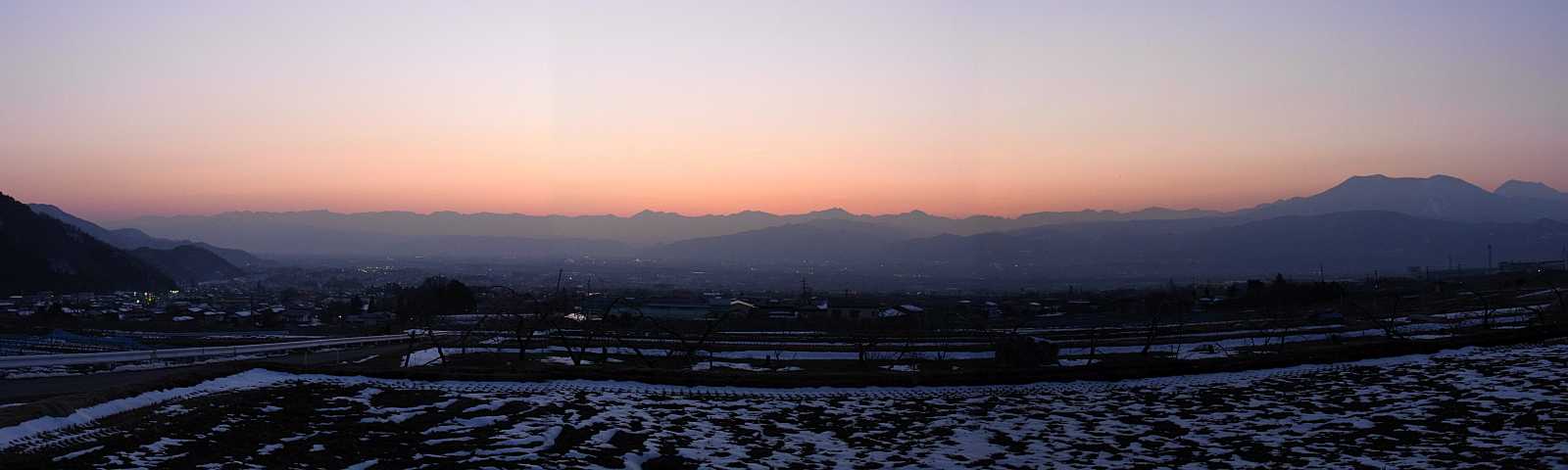 2�����{�̗[���